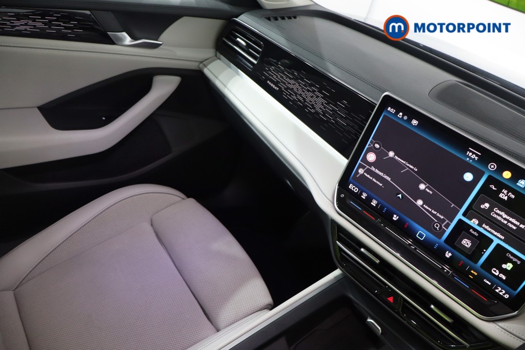 Volkswagen Passat Life Automatic Petrol Plug-In Hybrid Estate - Stock Number (1573307) - 15th supplementary image