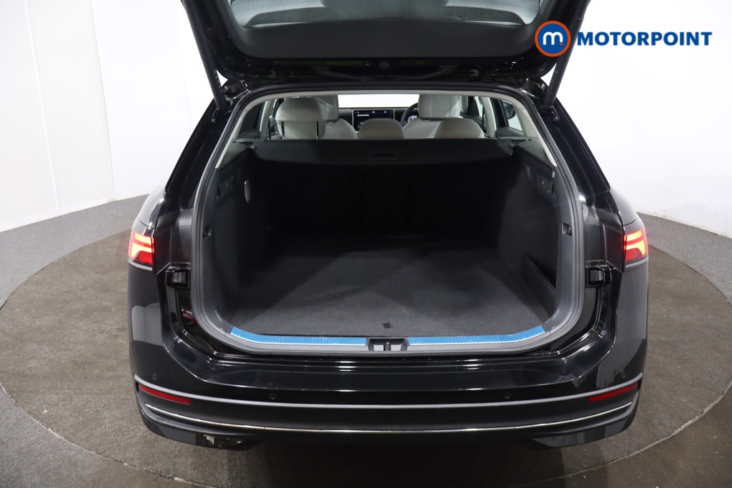 Volkswagen Passat Life Automatic Petrol Plug-In Hybrid Estate - Stock Number (1573307) - 28th supplementary image