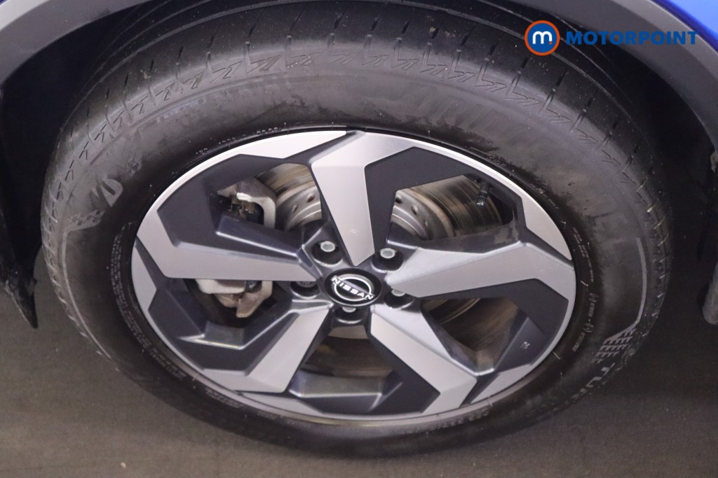 Nissan Qashqai N-Connecta Automatic Petrol-Electric Hybrid SUV - Stock Number (1573799) - 10th supplementary image