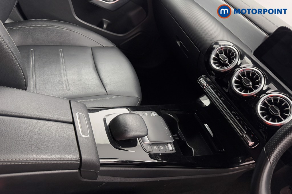 Mercedes-Benz CLA Amg Line Automatic Petrol Coupe - Stock Number (1573980) - 19th supplementary image