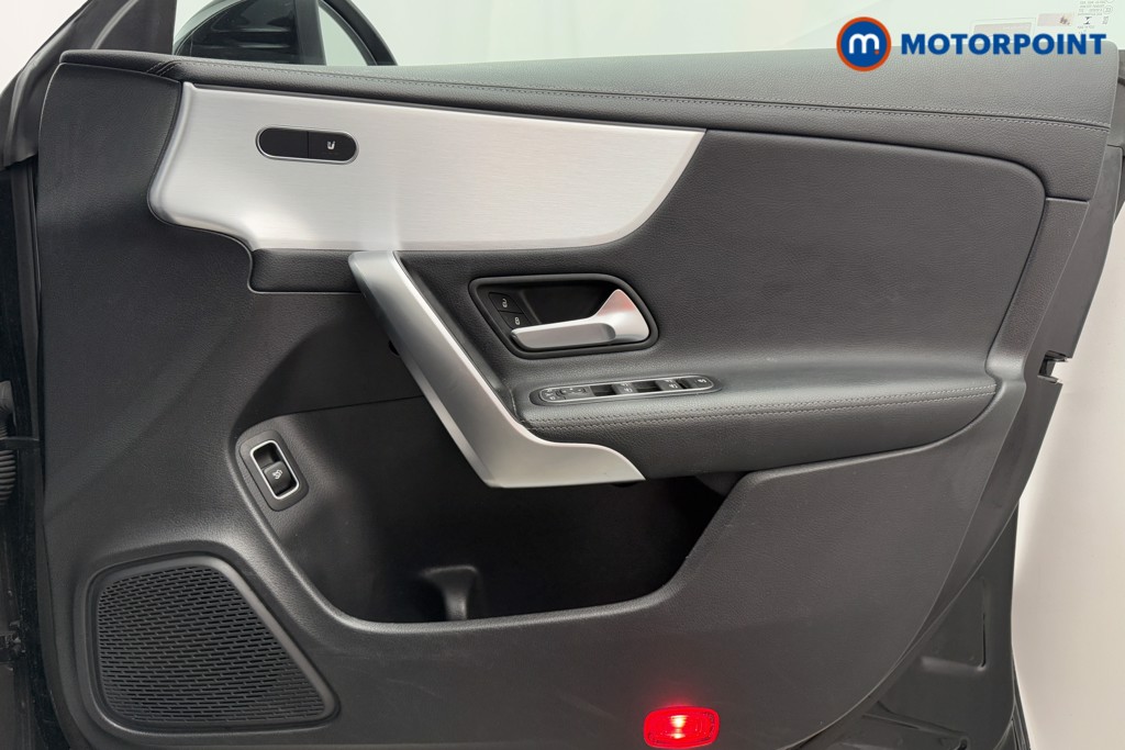 Mercedes-Benz CLA Amg Line Automatic Petrol Coupe - Stock Number (1573980) - 24th supplementary image