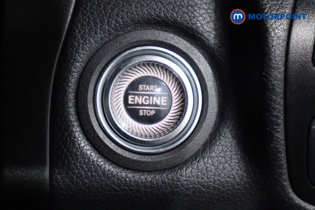 Mercedes-Benz GLC Amg Line Automatic Petrol SUV - Stock Number (1574293) - 13th supplementary image