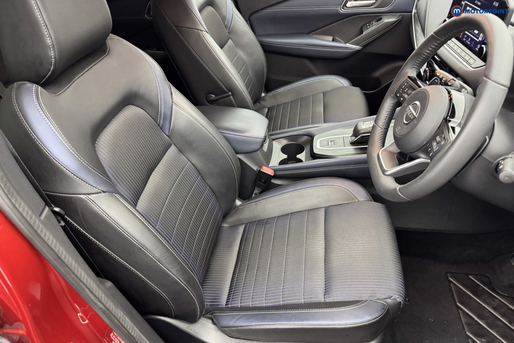 Nissan Qashqai Tekna Automatic Petrol SUV - Stock Number (1574459) - 5th supplementary image
