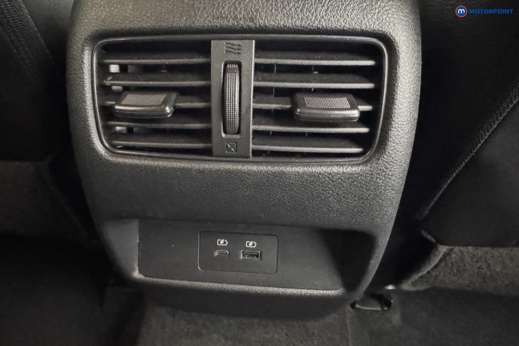 Nissan Qashqai Tekna Automatic Petrol SUV - Stock Number (1574459) - 22nd supplementary image
