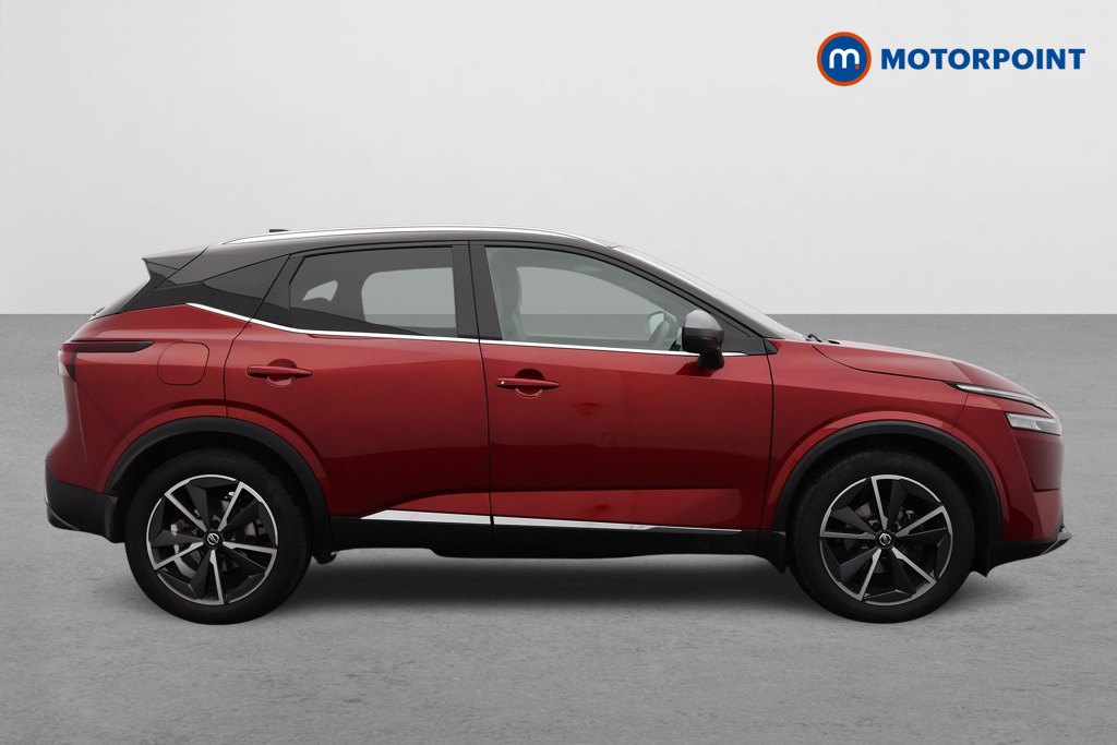 Nissan Qashqai Tekna Automatic Petrol SUV - Stock Number (1574459) - Drivers side