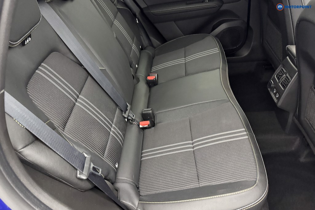 Renault Captur Engineered Automatic Petrol-Electric Hybrid SUV - Stock Number (1574997) - 4th supplementary image