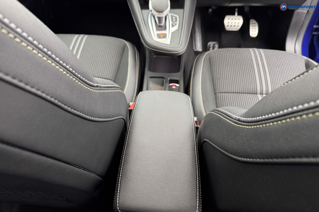 Renault Captur Engineered Automatic Petrol-Electric Hybrid SUV - Stock Number (1574997) - 10th supplementary image