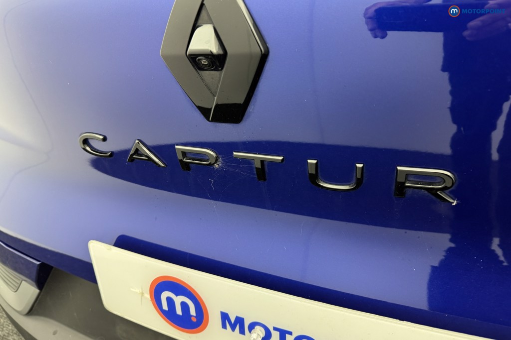 Renault Captur Engineered Automatic Petrol-Electric Hybrid SUV - Stock Number (1574997) - 32nd supplementary image
