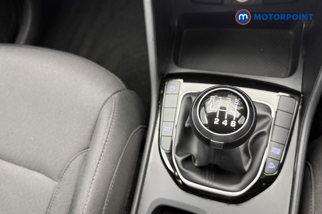 Hyundai Tucson Se Connect Manual Petrol SUV - Stock Number (1575402) - 11th supplementary image