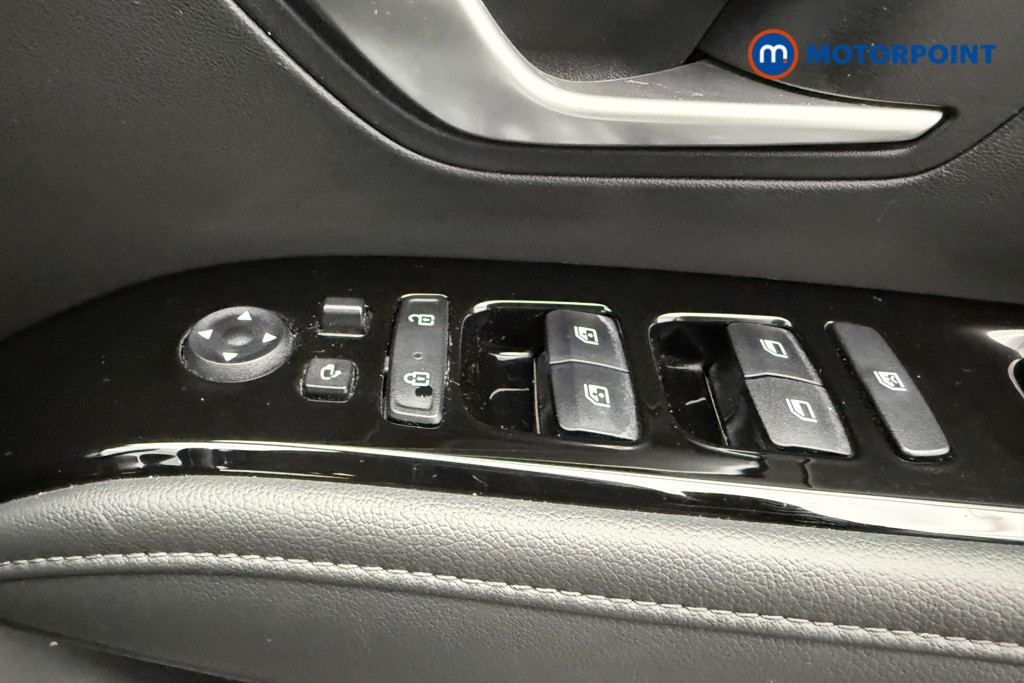 Hyundai Tucson Se Connect Manual Petrol SUV - Stock Number (1575402) - 17th supplementary image