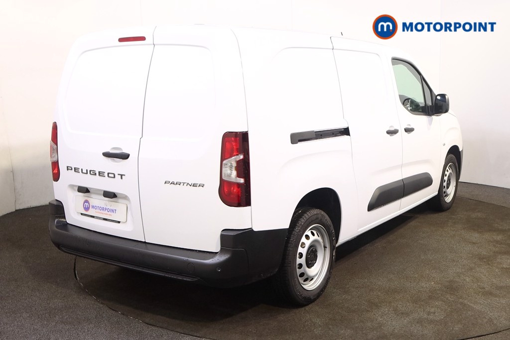 Peugeot Partner Professional Manual Diesel Panel Van - Stock Number (1575418) - Drivers side rear corner