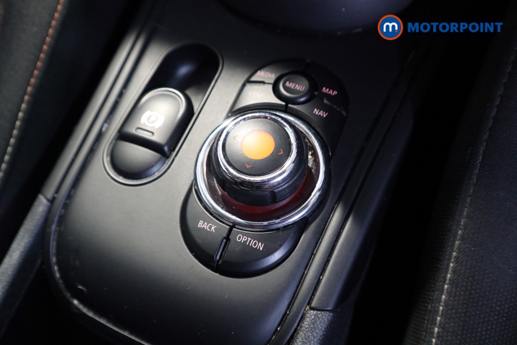 Mini Countryman Cooper Classic Manual Petrol SUV - Stock Number (1576791) - 8th supplementary image