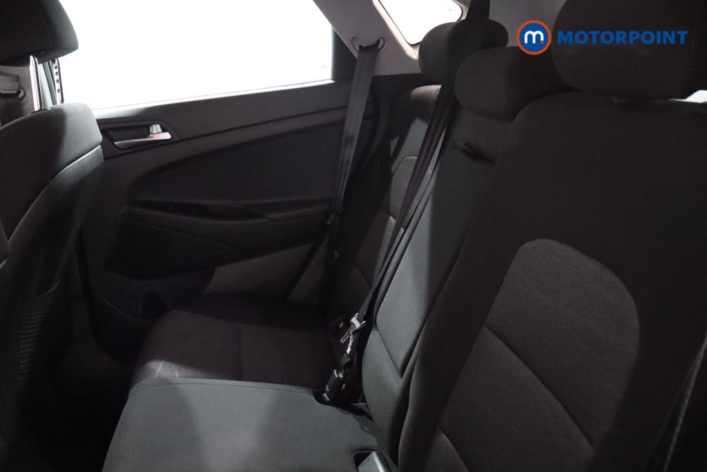 Hyundai Tucson Se Nav Manual Petrol SUV - Stock Number (1576983) - 7th supplementary image