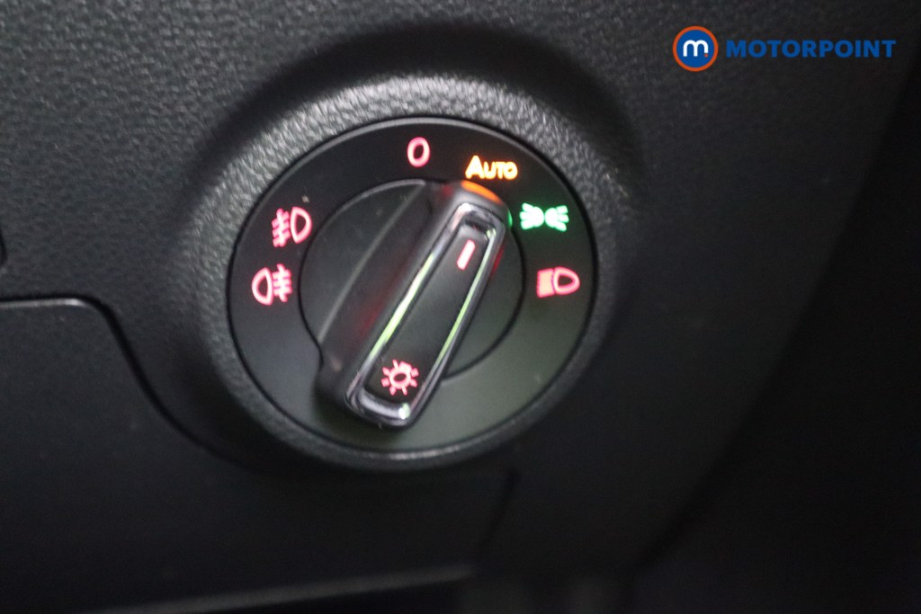 Seat Arona FR Manual Petrol SUV - Stock Number (1576985) - 8th supplementary image