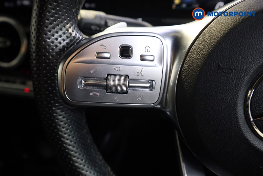 Mercedes-Benz GLA Exclusive Edition Automatic Petrol Plug-In Hybrid SUV - Stock Number (1577172) - 3rd supplementary image