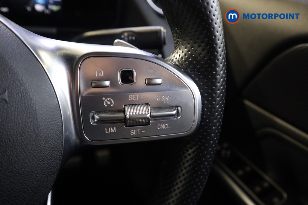 Mercedes-Benz GLA Exclusive Edition Automatic Petrol Plug-In Hybrid SUV - Stock Number (1577172) - 4th supplementary image