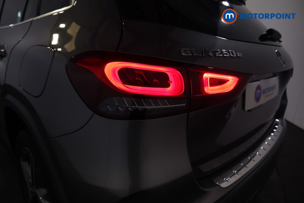 Mercedes-Benz GLA Exclusive Edition Automatic Petrol Plug-In Hybrid SUV - Stock Number (1577172) - 22nd supplementary image