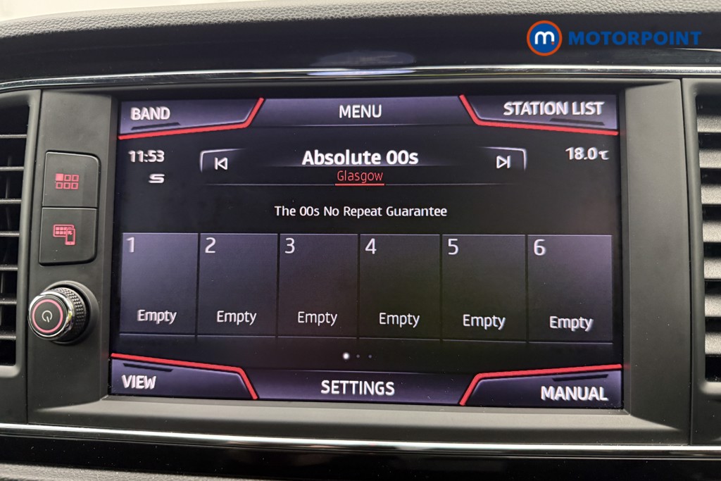 Seat Leon Fr Black Edition Manual Petrol Hatchback - Stock Number (1577381) - 4th supplementary image