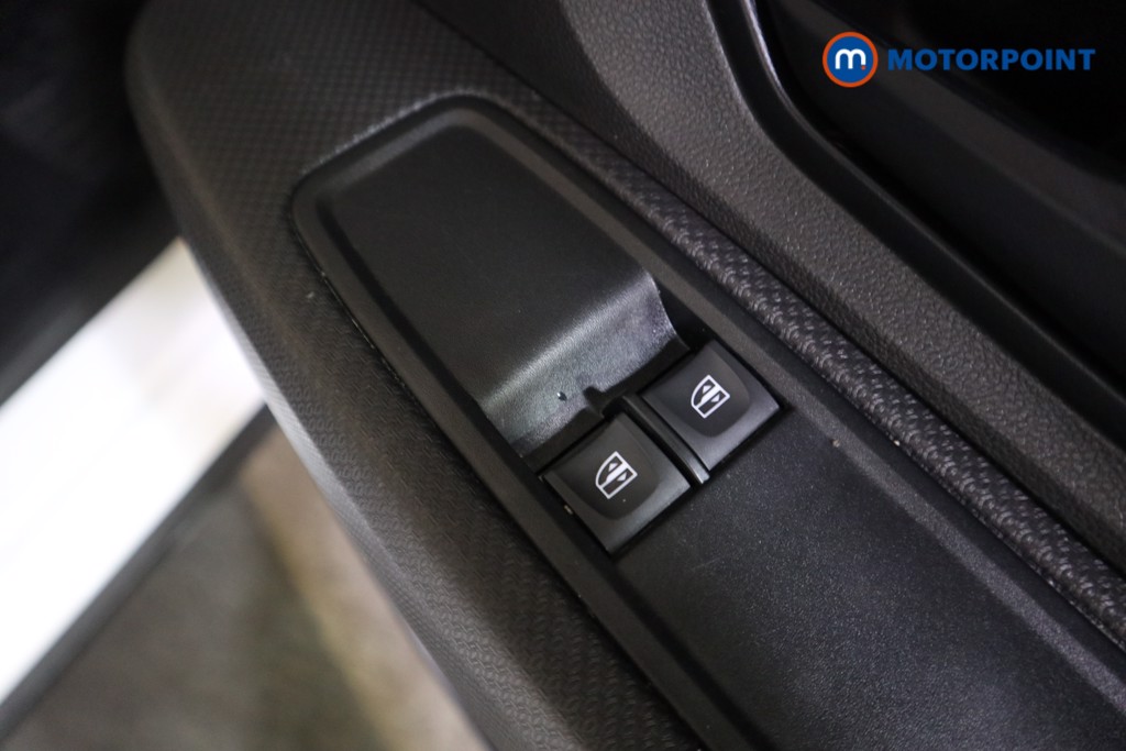 Dacia Jogger Essential Manual Petrol People Carrier - Stock Number (1577640) - 8th supplementary image