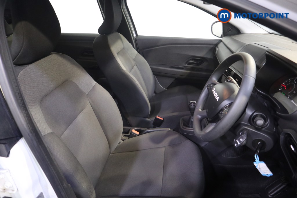 Dacia Jogger Essential Manual Petrol People Carrier - Stock Number (1577640) - 9th supplementary image