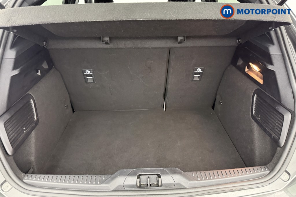 Ford Focus St-Line Edition Manual Petrol-Electric Hybrid Hatchback - Stock Number (1577650) - 19th supplementary image