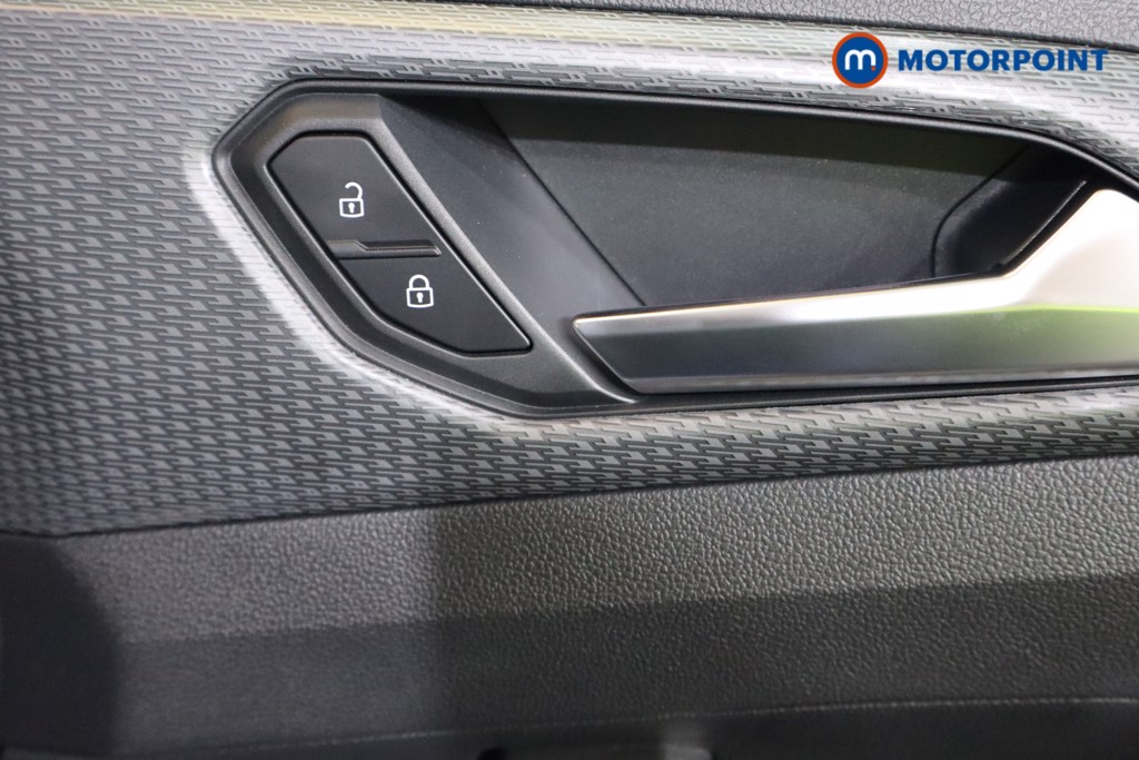 Volkswagen T-Cross R-Line Automatic Petrol SUV - Stock Number (1577771) - 11th supplementary image