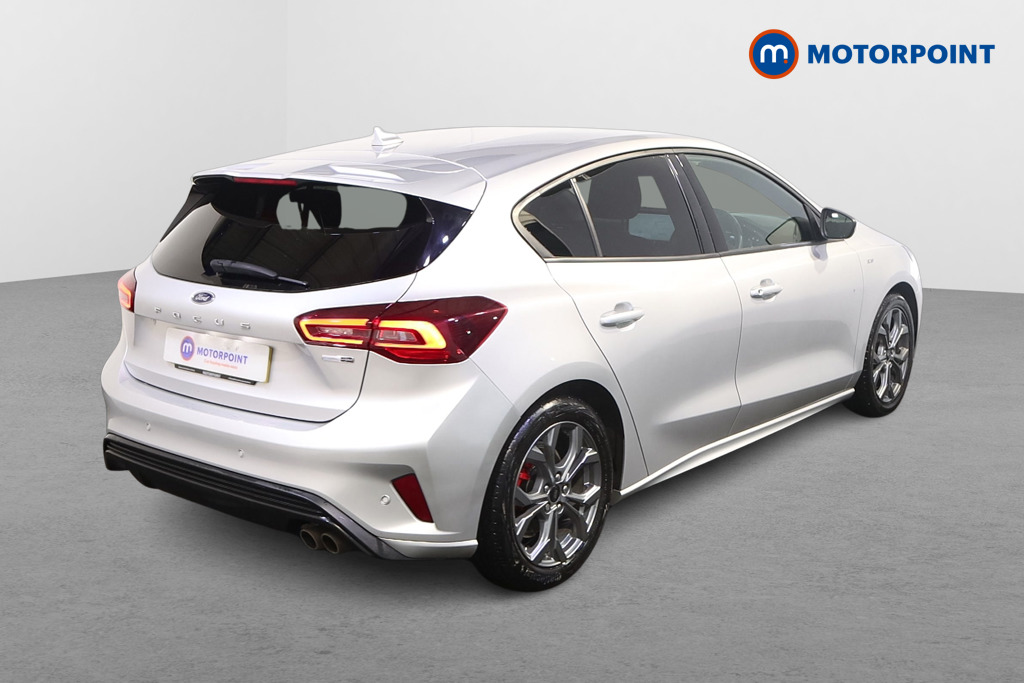 Ford Focus St-Line Edition Manual Petrol-Electric Hybrid Hatchback - Stock Number (1577848) - Drivers side rear corner