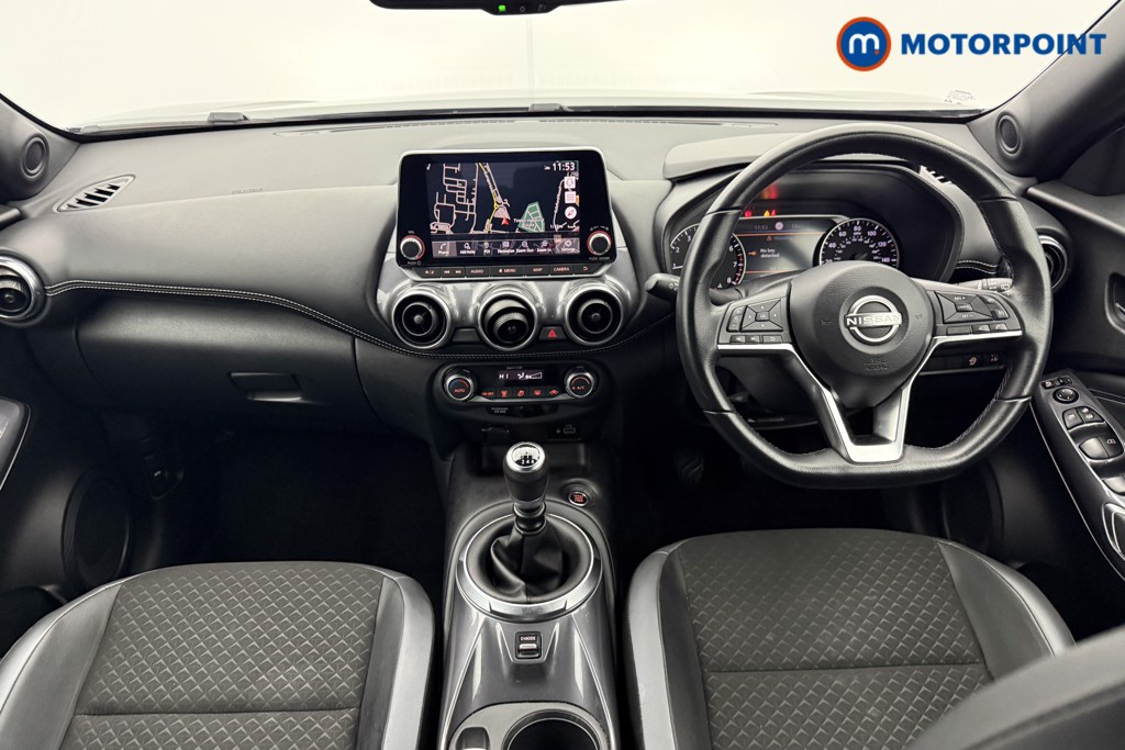 Nissan Juke N-Connecta Manual Petrol SUV - Stock Number (1577902) - 1st supplementary image