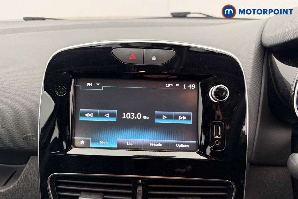 Renault Clio Dynamique Nav Manual Petrol Hatchback - Stock Number (1578004) - 6th supplementary image
