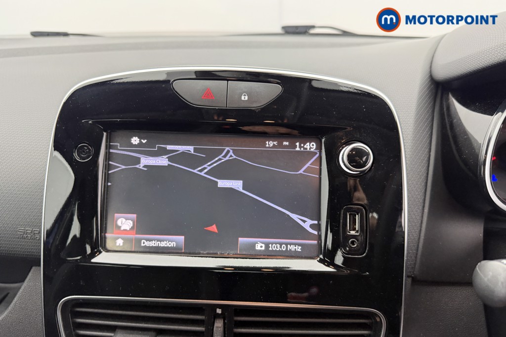 Renault Clio Dynamique Nav Manual Petrol Hatchback - Stock Number (1578004) - 9th supplementary image