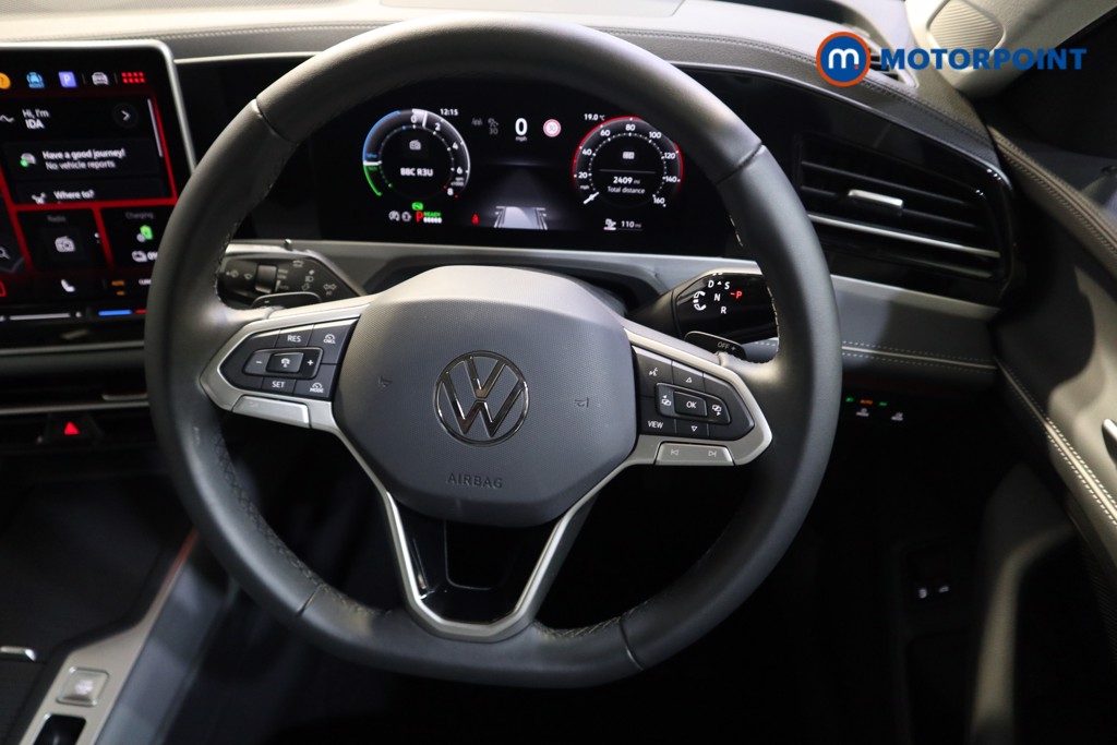 Volkswagen Passat Life Automatic Petrol Plug-In Hybrid Estate - Stock Number (1578081) - 2nd supplementary image