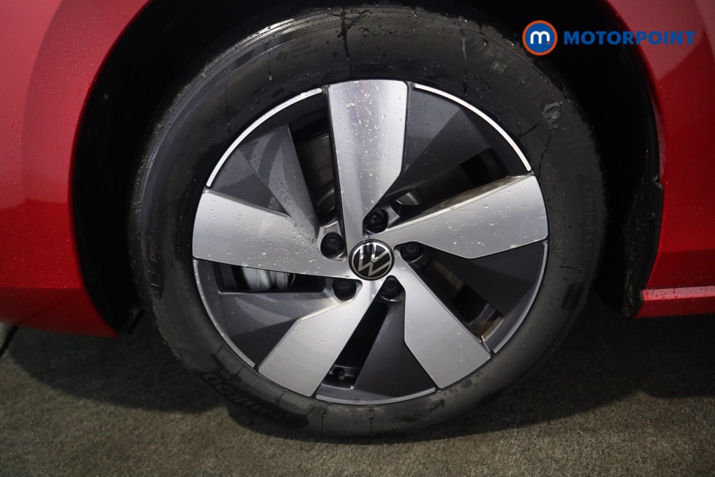 Volkswagen Passat Life Automatic Petrol Plug-In Hybrid Estate - Stock Number (1578081) - 18th supplementary image