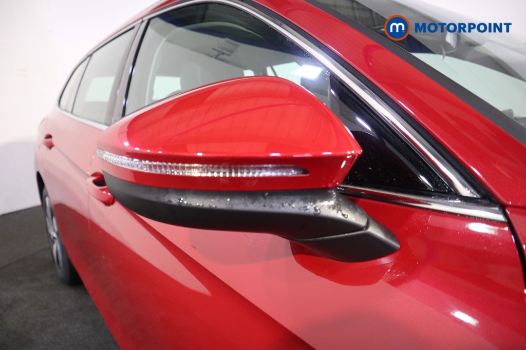 Volkswagen Passat Life Automatic Petrol Plug-In Hybrid Estate - Stock Number (1578081) - 24th supplementary image