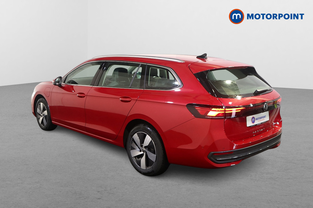 Volkswagen Passat Life Automatic Petrol Plug-In Hybrid Estate - Stock Number (1578081) - Passenger side rear corner