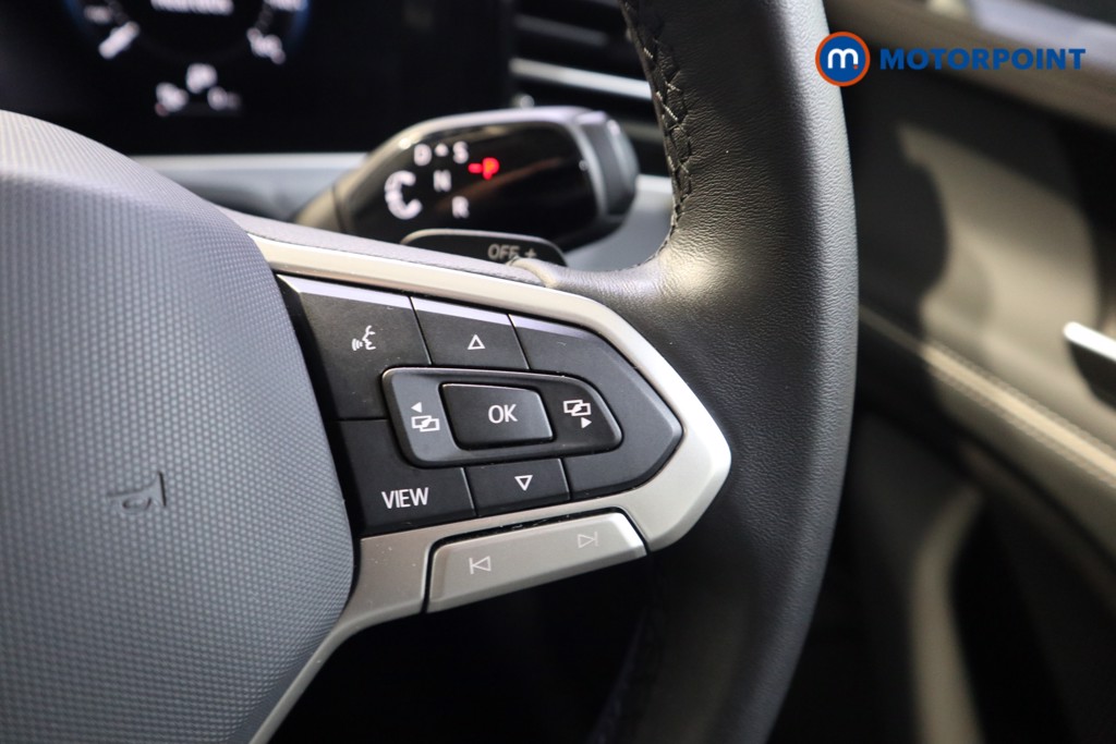 Volkswagen Passat Life Automatic Petrol Plug-In Hybrid Estate - Stock Number (1578098) - 4th supplementary image