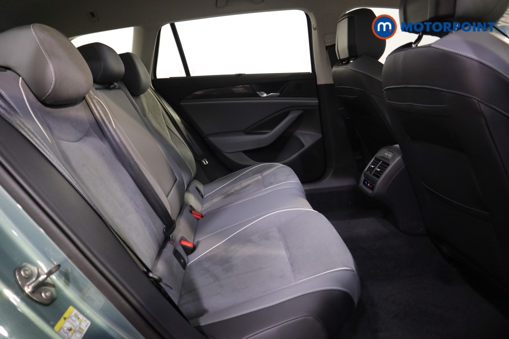 Volkswagen Passat Life Automatic Petrol Plug-In Hybrid Estate - Stock Number (1578098) - 14th supplementary image