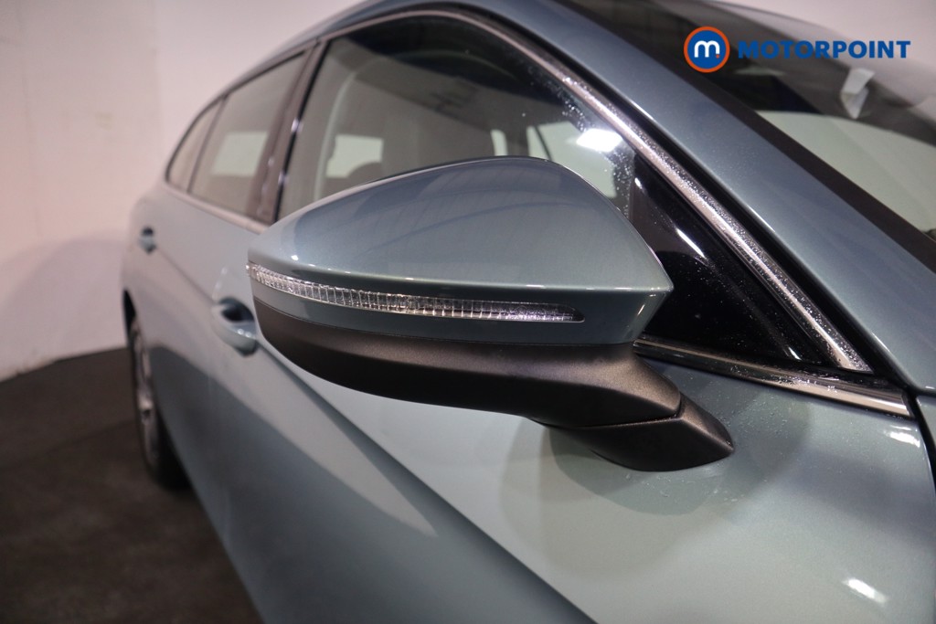 Volkswagen Passat Life Automatic Petrol Plug-In Hybrid Estate - Stock Number (1578098) - 25th supplementary image