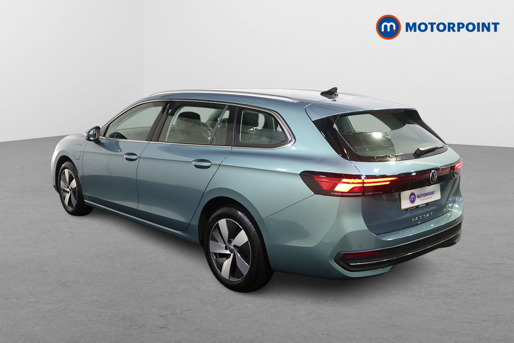Volkswagen Passat Life Automatic Petrol Plug-In Hybrid Estate - Stock Number (1578098) - Passenger side rear corner
