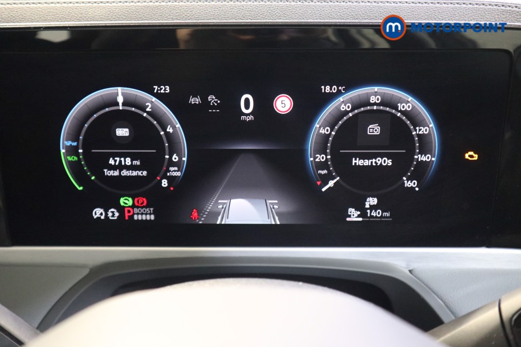 Volkswagen Passat Life Automatic Petrol Plug-In Hybrid Estate - Stock Number (1578099) - 5th supplementary image