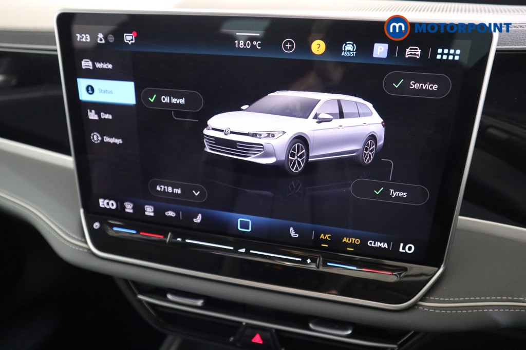 Volkswagen Passat Life Automatic Petrol Plug-In Hybrid Estate - Stock Number (1578099) - 6th supplementary image