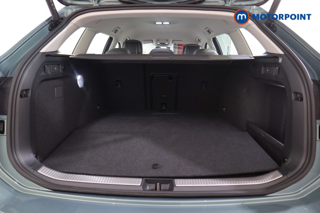 Volkswagen Passat Life Automatic Petrol Plug-In Hybrid Estate - Stock Number (1578099) - 15th supplementary image