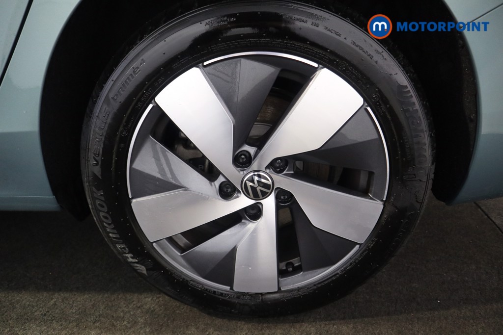 Volkswagen Passat Life Automatic Petrol Plug-In Hybrid Estate - Stock Number (1578099) - 20th supplementary image