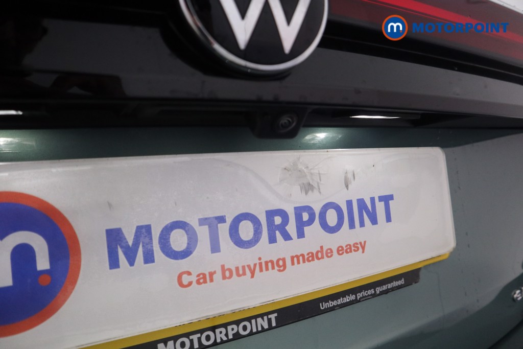 Volkswagen Passat Life Automatic Petrol Plug-In Hybrid Estate - Stock Number (1578099) - 22nd supplementary image