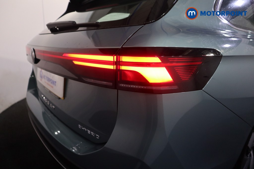 Volkswagen Passat Life Automatic Petrol Plug-In Hybrid Estate - Stock Number (1578099) - 24th supplementary image