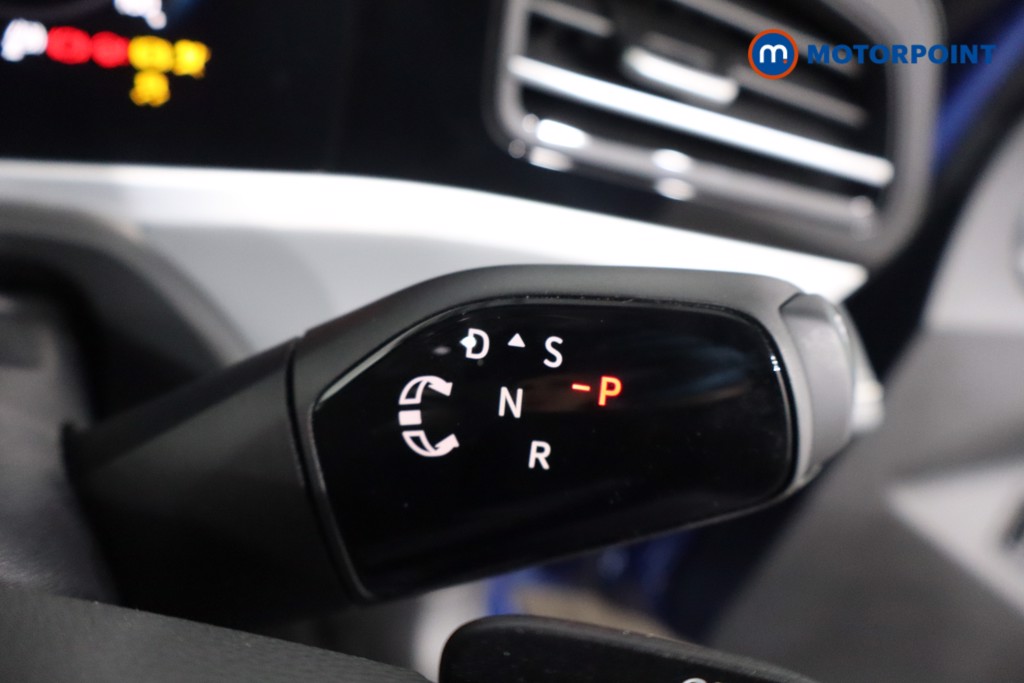 Volkswagen Passat Life Automatic Petrol Plug-In Hybrid Estate - Stock Number (1578146) - 14th supplementary image