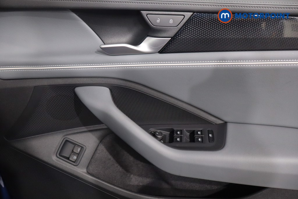 Volkswagen Passat Life Automatic Petrol Plug-In Hybrid Estate - Stock Number (1578146) - 20th supplementary image