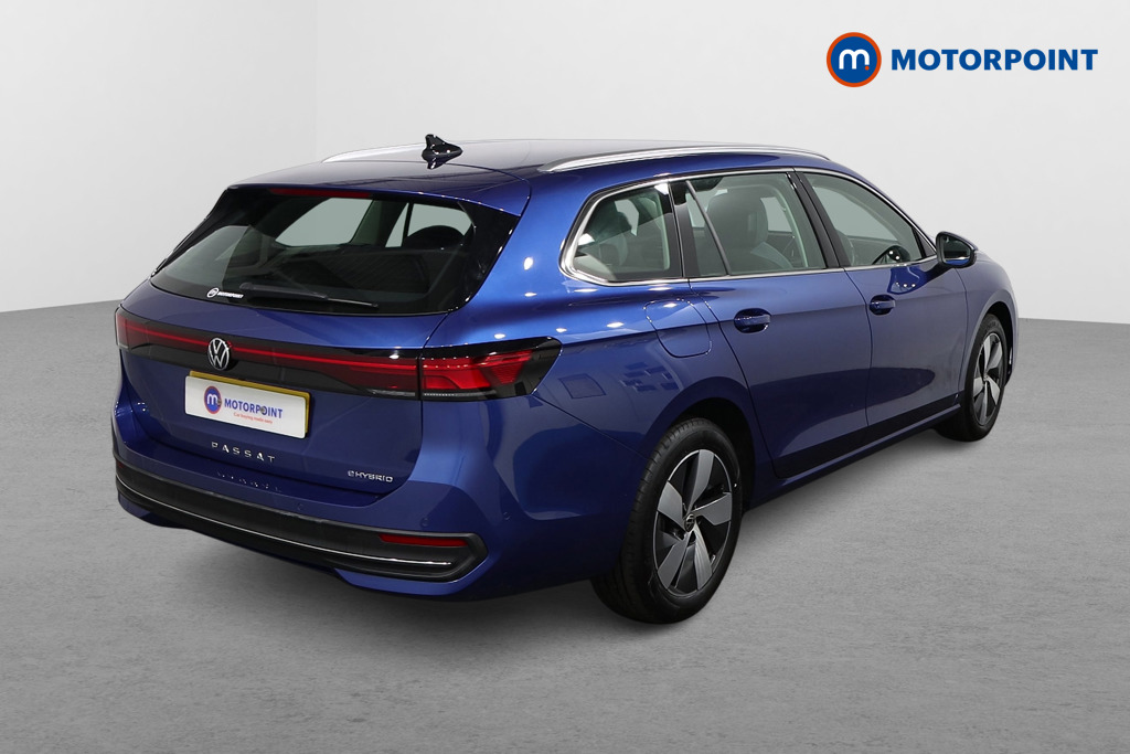 Volkswagen Passat Life Automatic Petrol Plug-In Hybrid Estate - Stock Number (1578146) - Drivers side rear corner