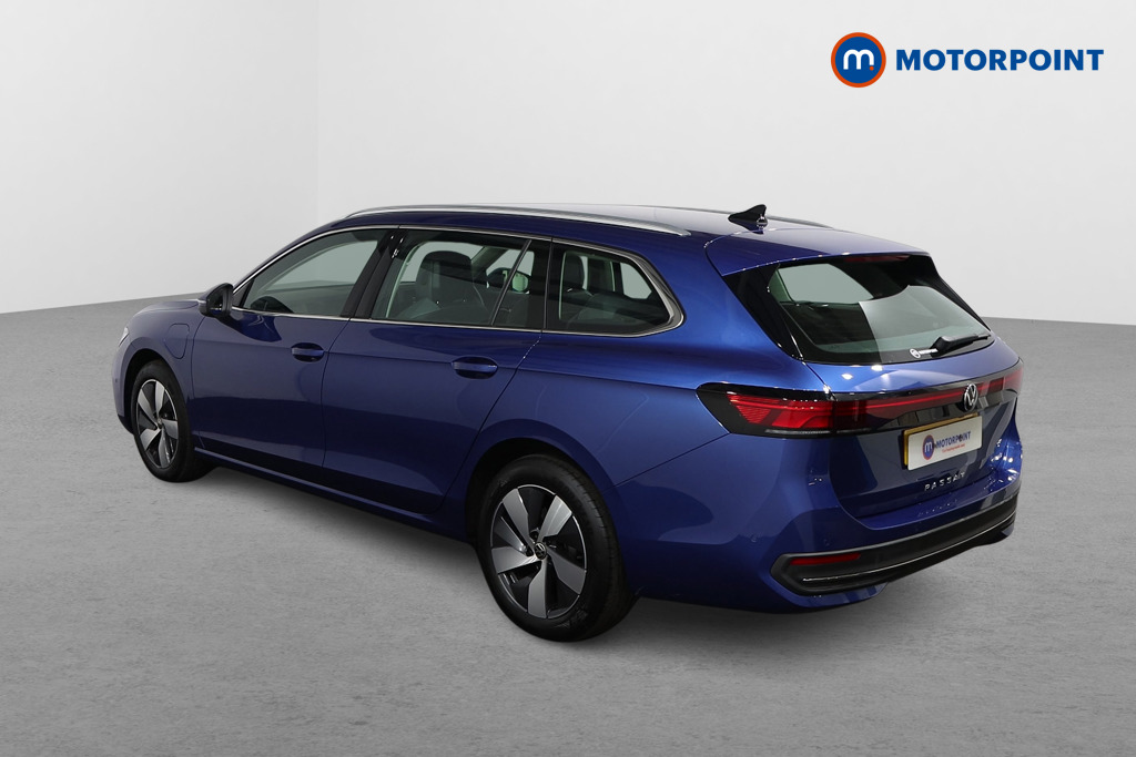 Volkswagen Passat Life Automatic Petrol Plug-In Hybrid Estate - Stock Number (1578146) - Passenger side rear corner