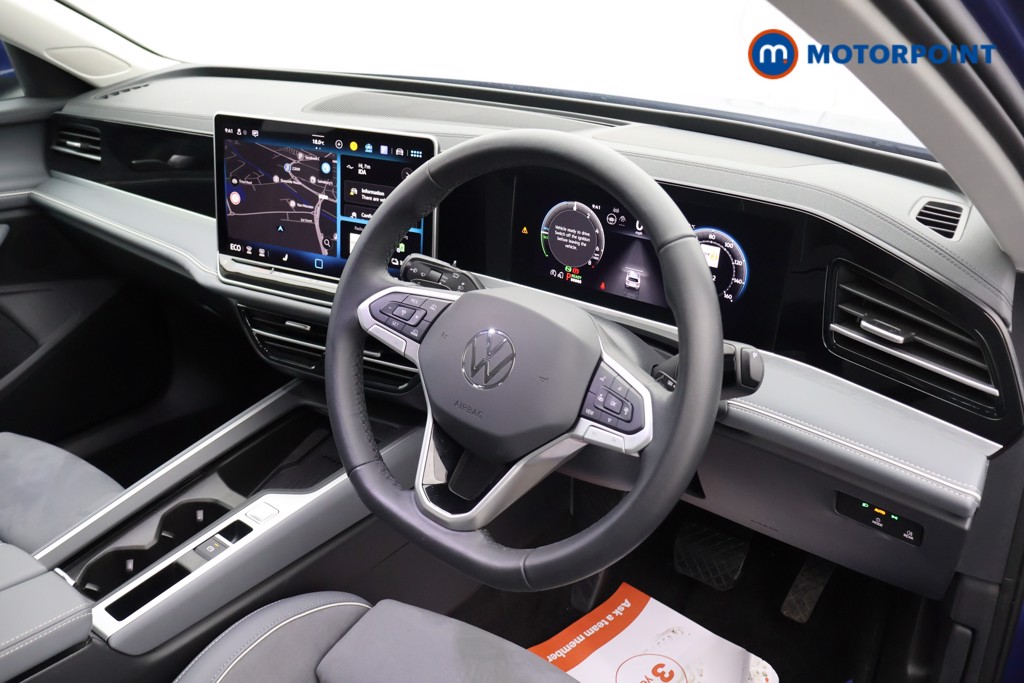 Volkswagen Passat Life Automatic Petrol Plug-In Hybrid Estate - Stock Number (1578151) - 11th supplementary image