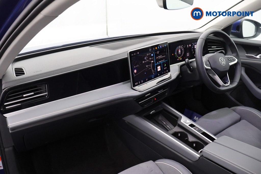 Volkswagen Passat Life Automatic Petrol Plug-In Hybrid Estate - Stock Number (1578151) - 14th supplementary image